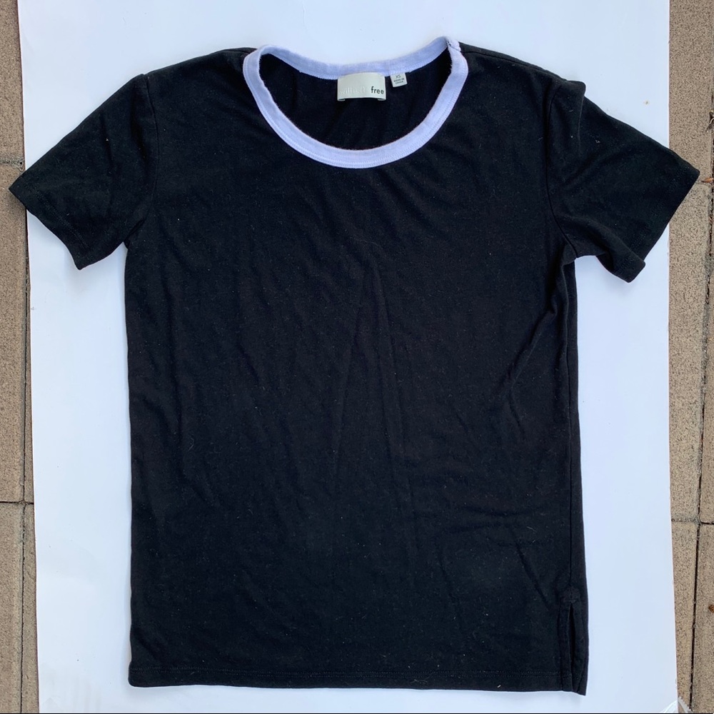 Aritzia Wilfred Free t shirt XS